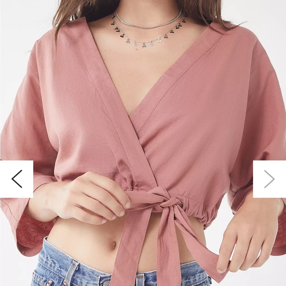 UO Kimmy Wrap Cropped Top XS